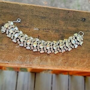 Vintage KRAMER  Rhinestone Bracelet